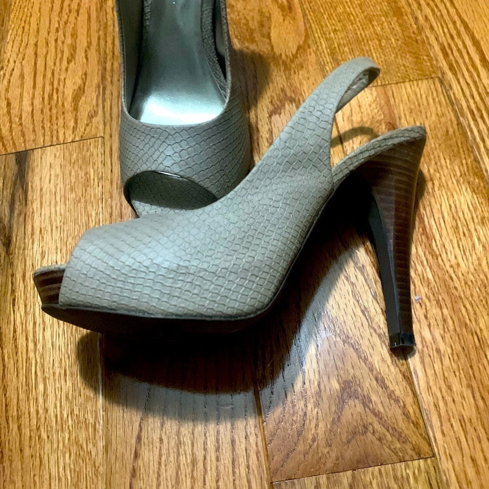 Heels. Excellent condition.